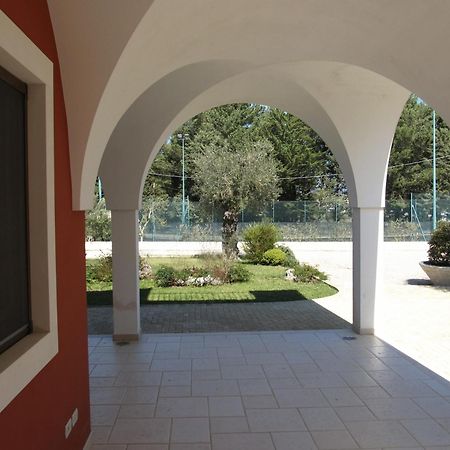 Relais Casabella Guest House Martina Franca Bagian luar foto