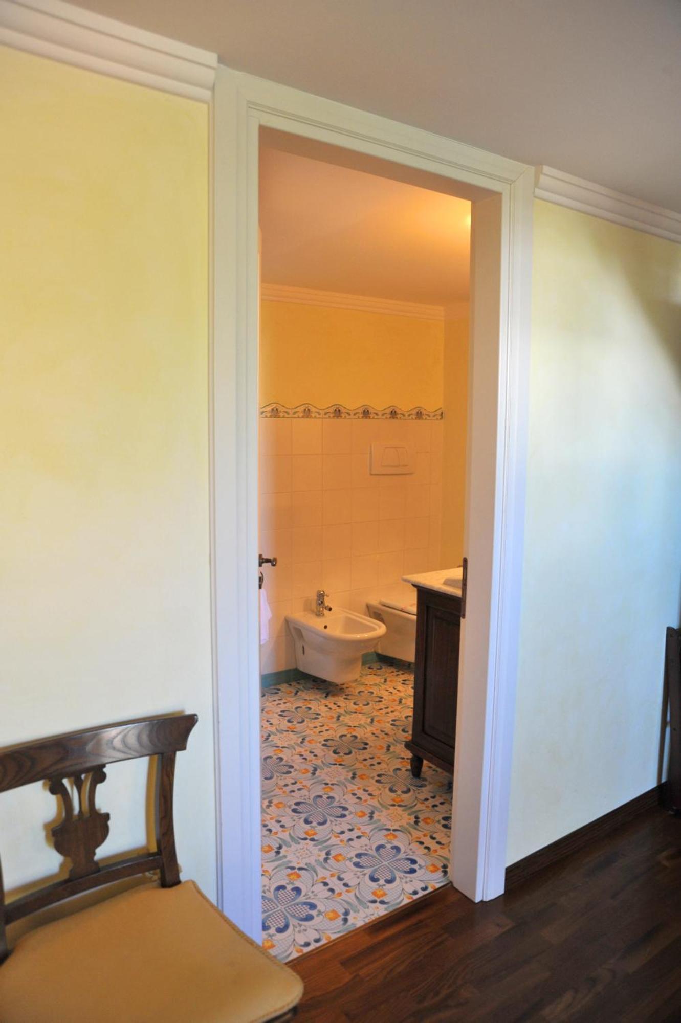 Relais Casabella Guest House Martina Franca Bagian luar foto