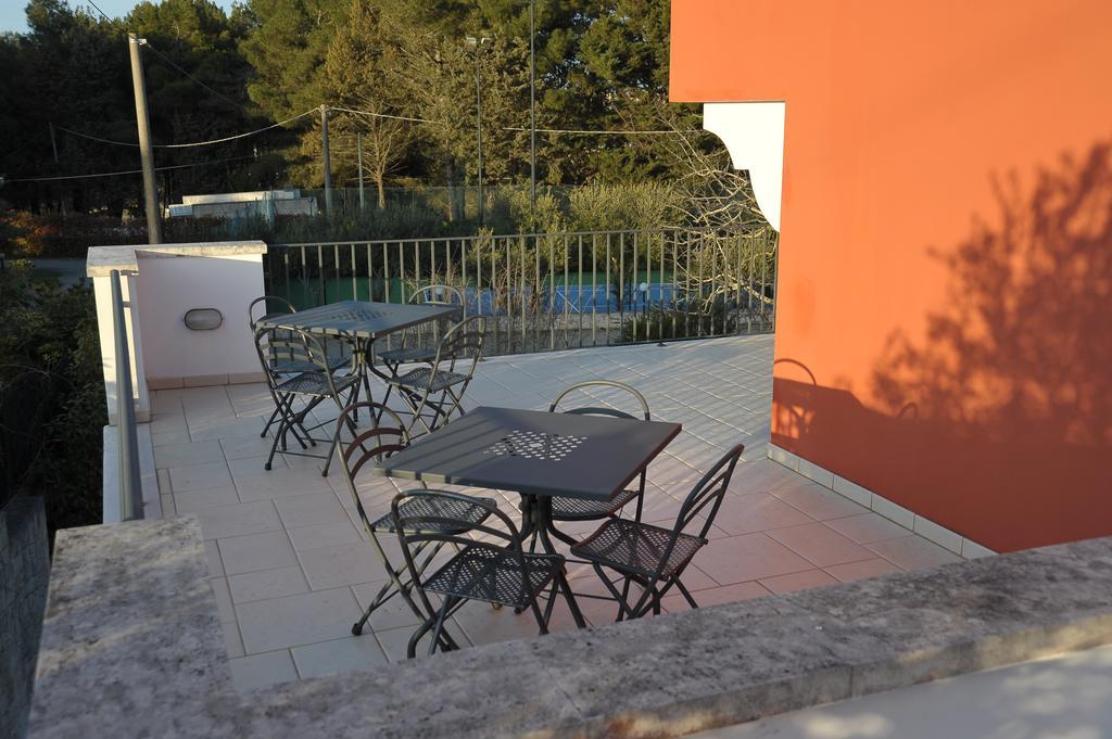 Relais Casabella Guest House Martina Franca Bagian luar foto