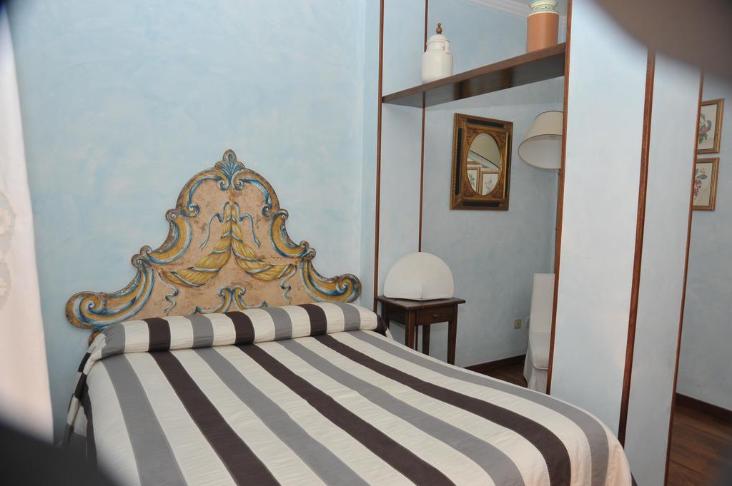 Relais Casabella Guest House Martina Franca Bagian luar foto